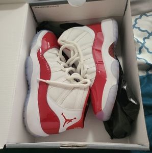 Air Jordan 11 Retro